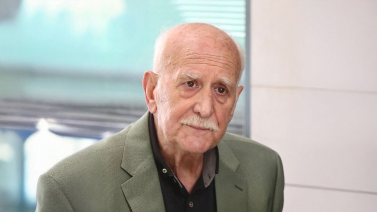 &Tau;&omicron; &laquo;&alpha;&nu;&tau;ί&omicron;&raquo; &tau;&omicron;&upsilon; &Pi;&alpha;&nu;&alpha;&theta;&eta;&nu;&alpha;ϊ&kappa;&omicron;ύ &sigma;&tau;&omicron;&nu; &Gamma;&iota;ώ&rho;&gamma;&omicron; &Pi;&alpha;&pi;&alpha;&delta;ά&kappa;&eta;