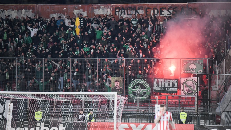 &Pi;&rho;ό&sigma;&tau;&iota;&mu;&omicron; 2.000&euro; &sigma;&tau;&omicron;&nu; &Pi;&alpha;&nu;&alpha;&theta;&eta;&nu;&alpha;ϊ&kappa;ό &alpha;&pi;ό &tau;&eta; Super League