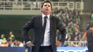 &Pi;&alpha;&sigma;&kappa;&omicron;&upsilon;ά&lambda;: &laquo;&Nu;&alpha; &rho;ά&psi;&omicron;&upsilon;&mu;&epsilon; &tau;&omicron; έ&beta;&delta;&omicron;&mu;&omicron; &alpha;&sigma;&tau;έ&rho;&iota;&raquo;