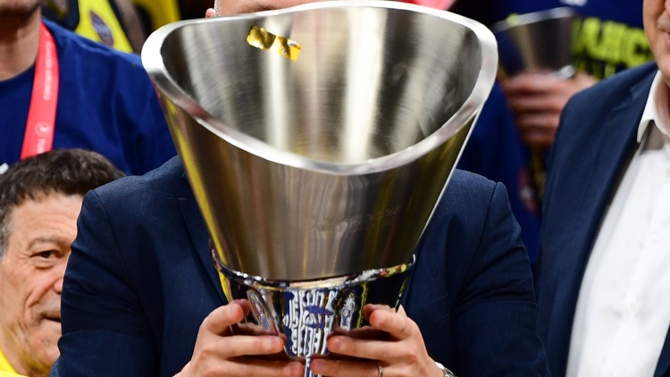 &Epsilon;&pi;ί&sigma;&eta;&mu;&omicron;: &Mu;&epsilon; 20 &omicron;&mu;ά&delta;&epsilon;&sigmaf; &eta; &nu;έ&alpha; Euroleague, &pi;ή&rho;&epsilon; 5&epsilon;&tau;έ&sigmaf; &sigma;&upsilon;&mu;&beta;ό&lambda;&alpha;&iota;&omicron; &eta; &Nu;&tau;&omicron;&upsilon;&mu;&pi;ά&iota; BC!