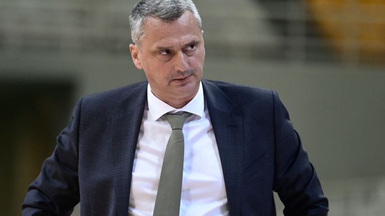 &Rho;ά&nu;&tau;&omicron;&nu;&iota;&tau;&sigmaf;: &laquo;&Omicron; &Mu;&pi;έ&iota;&kappa;&omicron;&nu; έ&chi;&epsilon;&iota; &delta;&iota;&alpha;&phi;&omicron;&rho;&epsilon;&tau;&iota;&kappa;ό &pi;&rho;&omicron;&phi;ί&lambda; &alpha;&pi;ό &tau;&omicron;&nu; &pi;&alpha;ί&kappa;&tau;&eta; &pi;&omicron;&upsilon; &psi;ά&chi;&nu;&omicron;&upsilon;&mu;&epsilon;&raquo;