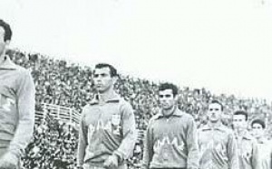 Green Legend o &Epsilon;&upsilon;&sigma;&tau;&alpha;&theta;&iota;ά&delta;&eta;&sigmaf;