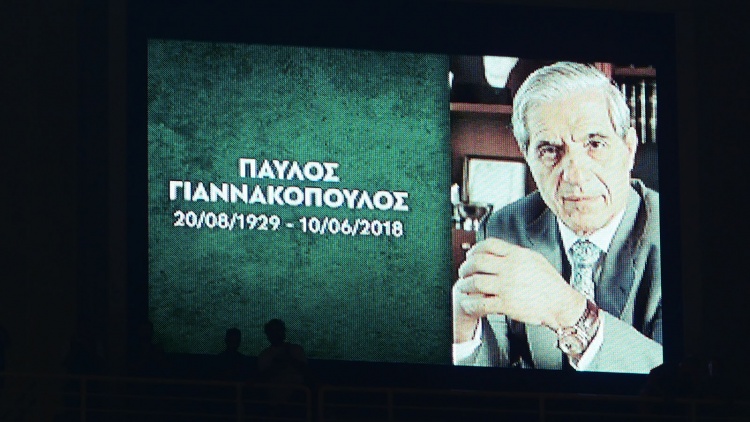 &Tau;ί&mu;&eta;&sigma;&epsilon; &tau;&eta; &mu;&nu;ή&mu;&eta; &tau;&omicron;&upsilon; &Pi;&alpha;ύ&lambda;&omicron;&upsilon; &Gamma;&iota;&alpha;&nu;&nu;&alpha;&kappa;ό&pi;&omicron;&upsilon;&lambda;&omicron;&upsilon; &omicron; &Pi;&alpha;&nu;&alpha;&theta;&eta;&nu;&alpha;ϊ&kappa;ό&sigmaf; (vid)