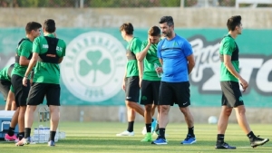 &Omicron;&iota; ά&delta;&epsilon;&iota;&epsilon;&sigmaf; &tau;&omega;&nu; &laquo;&pi;&rho;&alpha;&sigma;ί&nu;&omega;&nu;&raquo;