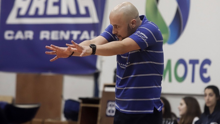 &Gamma;&kappa;ά&iota;&tau;&sigmaf;: &laquo;&Nu;&alpha; &epsilon;ί&nu;&alpha;&iota; &mu;ί&alpha; &kappa;&alpha;&lambda;ή &epsilon;&pi;&alpha;&nu;&epsilon;&kappa;&kappa;ί&nu;&eta;&sigma;&eta; &tau;&omicron; &mu;&alpha;&tau;&sigmaf; &tau;&omicron;&nu; &Alpha;&Omicron; &Theta;ή&rho;&alpha;&sigmaf;&raquo;
