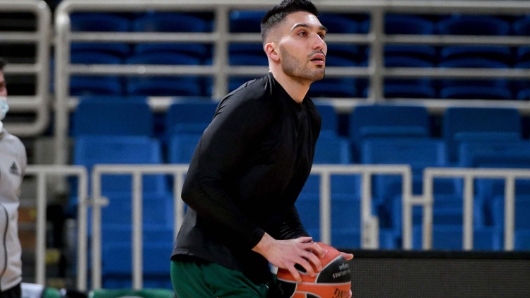 &Kappa;&alpha;&sigma;&epsilon;&lambda;ά&kappa;&eta;&sigmaf;: &laquo;&Alpha;&nu; &omicron; &rho;&upsilon;&theta;&mu;ό&sigmaf; &pi;ά&epsilon;&iota; &epsilon;&kappa;&epsilon;ί &pi;&omicron;&upsilon; &theta;έ&lambda;&epsilon;&iota; &eta; &Mu;&alpha;&kappa;ά&mu;&pi;&iota; &theta;&alpha; έ&chi;&omicron;&upsilon;&mu;&epsilon; &pi;&rho;ό&beta;&lambda;&eta;&mu;&alpha;&raquo;
