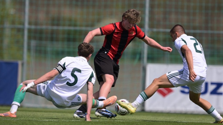 &Pi;&alpha;&nu;&alpha;&theta;&eta;&nu;&alpha;ϊ&kappa;ό&sigmaf; &Kappa;17: &Pi;&rho;ώ&tau;&eta; ή&tau;&tau;&alpha; &sigma;&tau;&omicron; Puskas Cup &alpha;&pi;ό &tau;&eta; &Chi;ό&nu;&beta;&epsilon;&nu;&tau; (vid+pics)