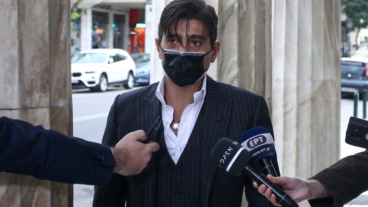 &Gamma;&iota;&alpha;&nu;&nu;&alpha;&kappa;ό&pi;&omicron;&upsilon;&lambda;&omicron;&sigmaf;: &laquo;&Eta; &Kappa;&Alpha;&Epsilon; &theta;&alpha; &alpha;&kappa;&omicron;&lambda;&omicron;&upsilon;&theta;ή&sigma;&epsilon;&iota; &tau;&eta;&nu; &alpha;&pi;ό&phi;&alpha;&sigma;&eta; &pi;&omicron;&upsilon; &theta;&alpha; &pi;&alpha;&rho;&theta;&epsilon;ί &alpha;&pi;ό &tau;&eta; &Gamma;.&Sigma;. &tau;&omicron;&upsilon; &Epsilon;&rho;&alpha;&sigma;&iota;&tau;έ&chi;&nu;&eta;&raquo;