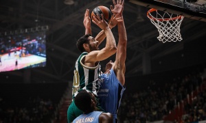 &Pi;&alpha;&pi;&alpha;&pi;έ&tau;&rho;&omicron;&upsilon;: &laquo;&Pi;&rho;έ&pi;&epsilon;&iota; &nu;&alpha; &pi;&rho;&omicron;&sigma;&pi;&alpha;&theta;ή&sigma;&omicron;&upsilon;&mu;&epsilon; ό&lambda;&omicron;&iota; &sigma;&epsilon; &kappa;ά&theta;&epsilon; &tau;&omicron;&mu;έ&alpha;&raquo;