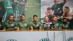 &Pi;&alpha;&rho;&omicron;&upsilon;&sigma;&iota;ά&sigma;&tau;&eta;&kappa;&alpha;&nu; &omicron;&iota; &nu;έ&omicron;&iota; &pi;&alpha;ί&kappa;&tau;&epsilon;&sigmaf; &tau;&omicron;&upsilon; &Pi;&alpha;&nu;&alpha;&theta;&eta;&nu;&alpha;ϊ&kappa;&omicron;ύ