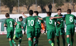 &Omicron;&iota; &gamma;&kappa;&omicron;&lambda;ά&rho;&epsilon;&sigmaf; &tau;&eta;&sigmaf; &Kappa;17 &sigma;&tau;&omicron; &nu;&tau;έ&rho;&mu;&pi;&iota; (vid)