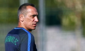 &Delta;ώ&nu;&eta;&sigmaf;: &laquo;&Gamma;&iota;&rsquo; &alpha;&upsilon;&tau;&omicron;ύ&sigmaf; &pi;&omicron;&upsilon; &tau;&omicron; &zeta;&omicron;&upsilon;&nu; &omicron; &pi;ό&nu;&omicron;&sigmaf; &epsilon;ί&nu;&alpha;&iota; &alpha;&beta;ά&sigma;&tau;&alpha;&chi;&tau;&omicron;&sigmaf;&raquo;