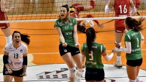 &Sigma;&tau;&eta;&nu; &alpha;&nu;&tau;&epsilon;&pi;ί&theta;&epsilon;&sigma;&eta; &omicron; &Pi;&alpha;&nu;&alpha;&theta;&eta;&nu;&alpha;ϊ&kappa;ό&sigmaf; &gamma;&iota;&alpha; &tau;&eta;&nu; &alpha;&nu;ά&theta;&epsilon;&sigma;&eta; &tau;ί&tau;&lambda;&omicron;&upsilon; &sigma;&tau;&omicron; &beta;ό&lambda;&epsilon;ϋ
