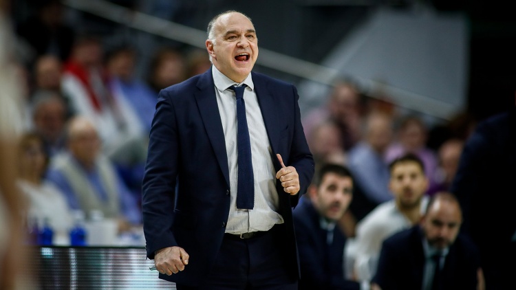 &Lambda;ά&sigma;&omicron;: &laquo;&Kappa;&alpha;&lambda;&omicron;&phi;&tau;&iota;&alpha;&gamma;&mu;έ&nu;&omicron; &sigma;ύ&nu;&omicron;&lambda;&omicron; &omicron; &Pi;&alpha;&nu;&alpha;&theta;&eta;&nu;&alpha;ϊ&kappa;ό&sigmaf;&raquo;