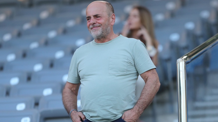 &Omicron;&iota;&kappa;&omicron;&nu;&omicron;&mu;&iota;&kappa;ή &epsilon;&nu;ί&sigma;&chi;&upsilon;&sigma;&eta; 200 &chi;&iota;&lambda;. &epsilon;&upsilon;&rho;ώ &sigma;&tau;&omicron;&nu; &Pi;&alpha;&nu;&alpha;&theta;&eta;&nu;&alpha;ϊ&kappa;ό &Alpha;.&Omicron;. &alpha;&pi;ό &tau;&omicron;&nu; &Gamma;. &Alpha;&lambda;&alpha;&phi;&omicron;ύ&zeta;&omicron;