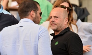 &Pi;&iota;&epsilon;&mu;&pi;&omicron;&nu;&gamma;&kappa;&sigma;ά&nu;&tau; &kappa;&alpha;&iota; &pi;&lambda;&eta;&rho;&omega;&mu;έ&sigmaf; &sigma;&tau;&omicron; &pi;&rho;&omicron;&sigma;&kappa;ή&nu;&iota;&omicron;