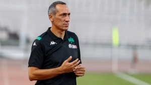 &Delta;ώ&nu;&eta;&sigmaf;: &laquo;&Nu;&alpha; &delta;&epsilon;ί&xi;&omicron;&upsilon;&mu;&epsilon; &epsilon;&iota;&kappa;ό&nu;&alpha; &omicron;&mu;ά&delta;&alpha;&sigmaf;, &Delta;ώ&nu;&eta;&sigmaf; &kappa;&alpha;&iota; &Pi;&omicron;ύ&gamma;&gamma;&omicron;&upsilon;&rho;&alpha;&sigmaf; &omicron;&iota; &kappa;&alpha;&lambda;ύ&tau;&epsilon;&rho;&omicron;&iota; &tau;&eta;&sigmaf; &pi;&rho;&omicron;&epsilon;&tau;&omicron;&iota;&mu;&alpha;&sigma;ί&alpha;&sigmaf;&raquo;