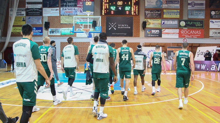 &Tau;&rho;&alpha;&gamma;&iota;&kappa;ό&sigmaf; &Pi;&alpha;&nu;&alpha;&theta;&eta;&nu;&alpha;ϊ&kappa;ό&sigmaf; &delta;&iota;&alpha;&sigma;ύ&rho;&theta;&eta;&kappa;&epsilon; &sigma;&tau;&omicron; &Lambda;&alpha;ύ&rho;&iota;&omicron;