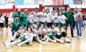 Έ&kappa;&alpha;&nu;&alpha;&nu; &tau;&omicron; 5-0 &omicron;&iota; "&pi;&rho;ά&sigma;&iota;&nu;&epsilon;&sigmaf;" &pi;&rho;&omega;&tau;&alpha;&theta;&lambda;ή&tau;&rho;&iota;&epsilon;&sigmaf;