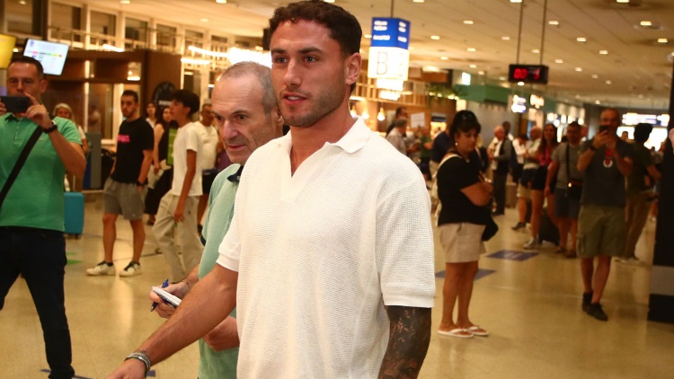 &Sigma;&tau;&eta;&nu; &Alpha;&theta;ή&nu;&alpha; &gamma;&iota;&alpha; &tau;&omicron;&nu; &Pi;&alpha;&nu;&alpha;&theta;&eta;&nu;&alpha;ϊ&kappa;ό &omicron; &Kappa;&alpha;&lambda;ά&mu;&pi;&rho;&iota;&alpha;