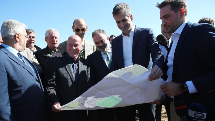 &Mu;&pi;&alpha;&kappa;&omicron;&gamma;&iota;ά&nu;&nu;&eta;&sigmaf;: &laquo;To 2026 &theta;&alpha; &mu;&pi;&omicron;ύ&mu;&epsilon; &sigma;&tau;&omicron; &Beta;&omicron;&tau;&alpha;&nu;&iota;&kappa;ό, &tau;&epsilon;&lambda;&epsilon;&iota;ά&raquo;