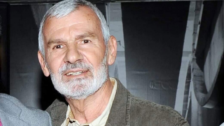 &Alpha;&pi;&omicron;&chi;&alpha;&iota;&rho;έ&tau;&eta;&sigma;&epsilon; &tau;&omicron;&nu; &Tau;ά&kappa;&eta; &Mu;&omicron;&upsilon;&sigma;&alpha;&phi;ί&rho;&eta; &omicron; &Pi;&alpha;&nu;&alpha;&theta;&eta;&nu;&alpha;ϊ&kappa;ό&sigmaf; (pic)