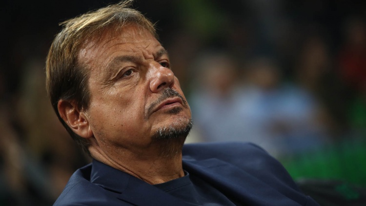 Ά&tau;&alpha;&mu;&alpha;&nu;: &laquo;&Sigma;&eta;&mu;&alpha;&nu;&tau;&iota;&kappa;ά &tau;&alpha; &rho;&iota;&mu;&pi;ά&omicron;&upsilon;&nu;&tau; &kappa;ό&nu;&tau;&rho;&alpha; &sigma;&tau;&eta; &Rho;&epsilon;ά&lambda;, &epsilon;&lambda;&pi;ί&zeta;&omega; &pi;&omega;&sigmaf; &theta;&alpha; &delta;ώ&sigma;&omicron;&upsilon;&mu;&epsilon; &alpha;&pi;&alpha;&nu;&tau;ή&sigma;&epsilon;&iota;&sigmaf;&raquo;