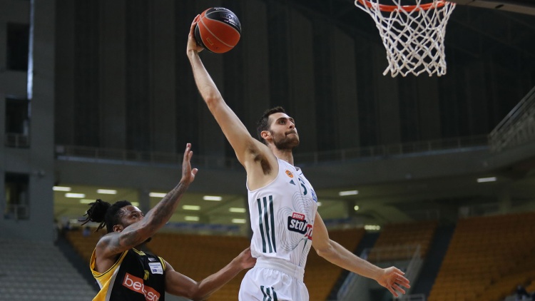 &Pi;&alpha;&pi;&alpha;&gamma;&iota;ά&nu;&nu;&eta;&sigmaf;: &laquo;&Alpha;&iota;&sigma;&theta;ά&nu;&omicron;&mu;&alpha;&iota; ό&tau;&iota; &beta;&rho;ί&sigma;&kappa;&omicron;&mu;&alpha;&iota; &sigma;&tau;&omicron; 100% &tau;&omicron;&upsilon; &epsilon;&alpha;&upsilon;&tau;&omicron;ύ &mu;&omicron;&upsilon;&raquo;