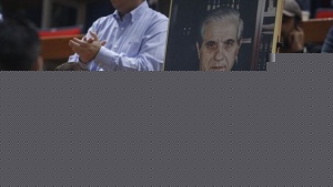 &Tau;&omicron; "&sigma;&tau;&epsilon;&rho;&nu;ό &alpha;&nu;&tau;ί&omicron;" &sigma;&tau;&omicron;&nu; &Pi;&alpha;ύ&lambda;&omicron; &Gamma;&iota;&alpha;&nu;&nu;&alpha;&kappa;ό&pi;&omicron;&upsilon;&lambda;&omicron;