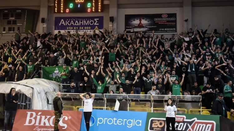 &Xi;&epsilon;&pi;έ&rho;&alpha;&sigma;&epsilon; &tau;&alpha; 4.800 &mu;έ&lambda;&eta; &omicron; &Pi;&alpha;&nu;&alpha;&theta;&eta;&nu;&alpha;ϊ&kappa;ό&sigmaf; &kappa;&alpha;&iota; &sigma;&upsilon;&nu;&epsilon;&chi;ί&zeta;&epsilon;&iota;