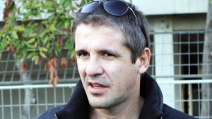 &Xi;&alpha;&nu;ά &sigma;&kappa;ά&omicron;&upsilon;&tau;&epsilon;&rho; &omicron; &Delta;&eta;&mu;ή&tau;&rho;&eta;&sigmaf; &Mu;ά&rho;&kappa;&omicron;&sigmaf;