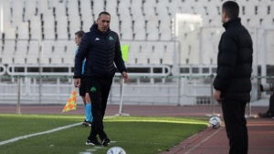 &Delta;ώ&nu;&eta;&sigmaf;: &laquo;&Upsilon;&pi;&omicron;&lambda;&omicron;&gamma;ί&zeta;&omega; &sigma;&epsilon; ό&lambda;&omicron;&upsilon;&sigmaf; &tau;&omicron;&upsilon;&sigmaf; &pi;&alpha;ί&kappa;&tau;&epsilon;&sigmaf;&raquo;