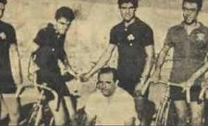 &Sigma;&upsilon;&lambda;&lambda;&upsilon;&pi;&eta;&tau;ή&rho;&iota;&alpha; &Pi;&alpha;&nu;&alpha;&theta;&eta;&nu;&alpha;ϊ&kappa;&omicron;ύ &gamma;&iota;&alpha; &tau;&omicron;&nu; &Chi;&rho;ή&sigma;&tau;&omicron; &Tau;&sigma;&iota;&pi;ί&delta;&eta;