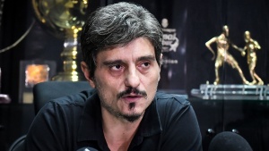 &Gamma;&iota;&alpha;&nu;&nu;&alpha;&kappa;ό&pi;&omicron;&upsilon;&lambda;&omicron;&sigmaf;: &laquo;&Delta;&omicron;ύ&lambda;&epsilon;&psi;&alpha;&nu; &tau;&omicron; 65% &kappa;&alpha;&iota; &theta;έ&lambda;&omicron;&upsilon;&nu; &nu;&alpha; &pi;&lambda;&eta;&rho;&omega;&theta;&omicron;ύ&nu; &tau;&omicron; 80%&raquo;