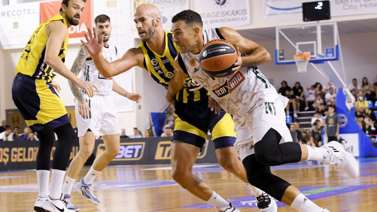 Ή&tau;&tau;&alpha; &alpha;&pi;ό &tau;&eta; &Phi;&epsilon;&nu;έ&rho;&mu;&pi;&alpha;&chi;&tau;&sigma;&epsilon; &gamma;&iota;&alpha; &tau;&omicron;&nu; ά&sigma;&tau;&omicron;&chi;&omicron; &Pi;&alpha;&nu;&alpha;&theta;&eta;&nu;&alpha;ϊ&kappa;ό