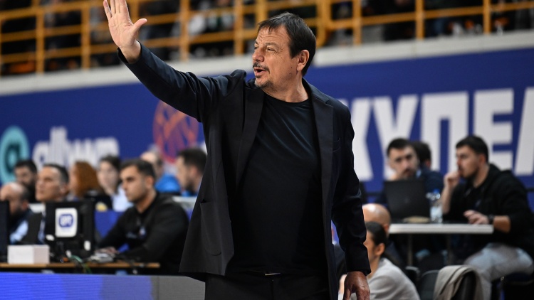 Ά&tau;&alpha;&mu;&alpha;&nu;: &laquo;&Omicron; &tau;&epsilon;&lambda;&iota;&kappa;ό&sigmaf; &theta;&alpha; &epsilon;ί&nu;&alpha;&iota; &delta;&iota;&alpha;&phi;&omicron;&rho;&epsilon;&tau;&iota;&kappa;ό&sigmaf; - &Epsilon;ί&mu;&alpha;&sigma;&tau;&epsilon; έ&tau;&omicron;&iota;&mu;&omicron;&iota;&raquo;