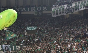 &Tau;&alpha; &epsilon;&iota;&sigma;&iota;&tau;ή&rho;&iota;&alpha; &tau;&omicron;&upsilon; &laquo;&epsilon;&xi;ά&sigma;&tau;&epsilon;&rho;&omicron;&upsilon;&raquo; &mu;&epsilon; &tau;&eta; &Rho;&epsilon;ά&lambda;