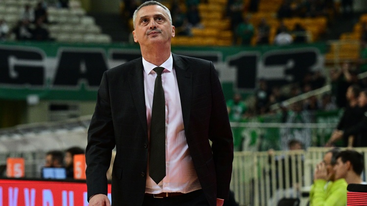 &Rho;ά&nu;&tau;&omicron;&nu;&iota;&tau;&sigmaf;: &laquo;&Mu;&epsilon;&gamma;ά&lambda;&eta; &nu;ί&kappa;&eta; &gamma;&iota;&alpha; &epsilon;&mu;ά&sigmaf; &gamma;&iota;&alpha;&tau;ί &pi;&alpha;ί&zeta;&alpha;&mu;&epsilon; &mu;&epsilon; &mu;&iota;&alpha; &omicron;&mu;ά&delta;&alpha; &mu;&epsilon; &pi;&omicron;&iota;ό&tau;&eta;&tau;&alpha;&raquo;