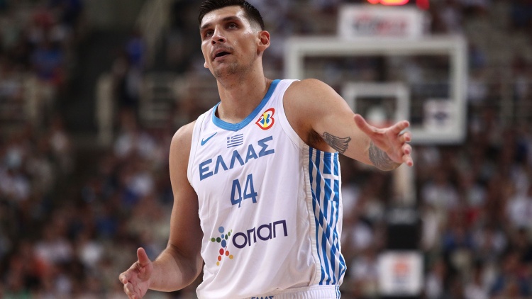 &Mu;ή&tau;&omicron;&gamma;&lambda;&omicron;&upsilon;: &laquo;&Delta;&epsilon;&nu; έ&kappa;&lambda;&epsilon;&psi;&alpha;, &delta;&epsilon; &beta;ί&alpha;&sigma;&alpha;, &delta;&epsilon; &sigma;&kappa;ό&tau;&omega;&sigma;&alpha;, &pi;&lambda;ή&rho;&omega;&sigma;&alpha; &tau;o &chi;&rho;έ&omicron;&sigmaf; &mu;&omicron;&upsilon;&raquo;
