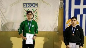&Tau;&rho;ί&alpha; &mu;&epsilon;&tau;ά&lambda;&lambda;&iota;&alpha; &gamma;&iota;&alpha; &tau;&eta;&nu; &sigma;&kappa;&omicron;&pi;&omicron;&beta;&omicron;&lambda;ή &tau;&omicron;&upsilon; &Pi;&alpha;&nu;&alpha;&theta;&eta;&nu;&alpha;ϊ&kappa;&omicron;ύ