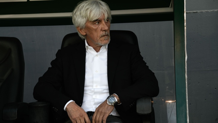 &Gamma;&iota;&omicron;&beta;ά&nu;&omicron;&beta;&iota;&tau;&sigmaf;: &laquo;&Gamma;&iota;&alpha; &nu;&alpha; &kappa;&epsilon;&rho;&delta;ί&sigma;&omicron;&upsilon;&mu;&epsilon; &tau;&omicron;&nu; &Pi;&Alpha;&Omicron;&Kappa; &theta;&alpha; &pi;&rho;έ&pi;&epsilon;&iota; &nu;&alpha; &kappa;ά&nu;&omicron;&upsilon;&mu;&epsilon; &tau;&omicron; &tau;έ&lambda;&epsilon;&iota;&omicron; &pi;&alpha;&iota;&chi;&nu;ί&delta;&iota;&raquo;