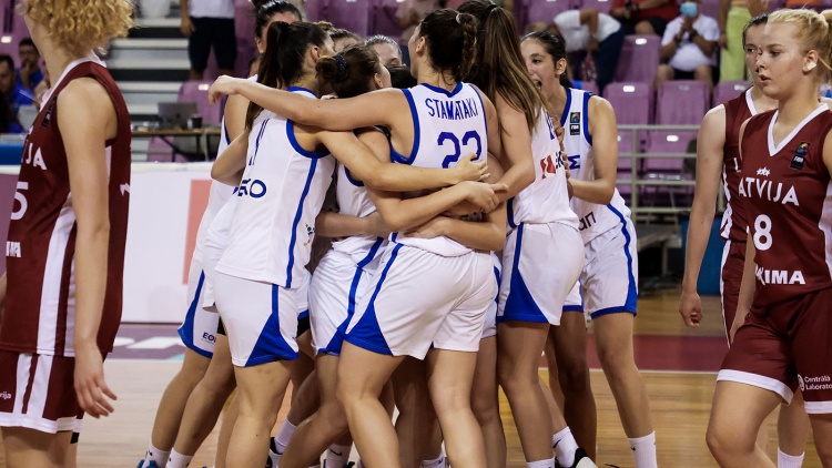 &Nu;ί&kappa;&eta; &sigma;&tau;&eta;&nu; &pi;&rho;&epsilon;&mu;&iota;έ&rho;&alpha; &gamma;&iota;&alpha; &tau;&iota;&sigmaf; &Nu;&epsilon;ά&nu;&iota;&delta;&epsilon;&sigmaf;