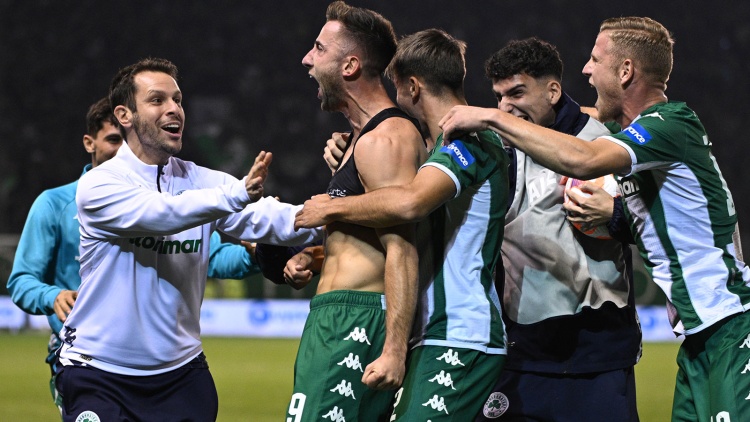 &Sigma;&pi;ό&rho;&alpha;&rho; &sigma;&tau;&omicron; 92' &kappa;&alpha;&iota; 9/9 &eta;... &pi;&rho;ά&sigma;&iota;&nu;&eta; &alpha;&mu;&alpha;&xi;&omicron;&sigma;&tau;&omicron;&iota;&chi;ί&alpha;