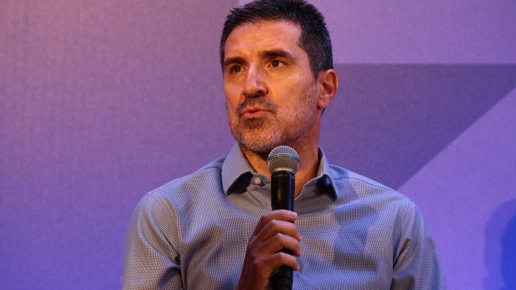 &Pi;&rho;ί&phi;&tau;&eta;&sigmaf;: &laquo;&Tau;&omicron; &alpha;&nu; &theta;&alpha; &pi;ά&rho;&omicron;&upsilon;&mu;&epsilon; &pi;&alpha;ί&kappa;&tau;&eta; &theta;&alpha; &tau;&omicron; &kappa;&rho;ί&nu;&omicron;&upsilon;&mu;&epsilon; &sigma;&upsilon;&lambda;&lambda;&omicron;&gamma;&iota;&kappa;ά&raquo;