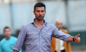 &Sigma;&upsilon;&nu;ά&nu;&tau;&eta;&sigma;&eta; &alpha;&rho;&chi;&eta;&gamma;ώ&nu; &mu;&epsilon; &Omicron;&upsilon;&zeta;&omicron;&upsilon;&nu;ί&delta;&eta;