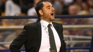 &Theta;&omicron;&rho;&theta;ά&nu;&omicron;: &laquo;&Tau;&omicron; &pi;&lambda;ά&nu;&omicron; &epsilon;ί&nu;&alpha;&iota; &nu;&alpha; &epsilon;ί&mu;&alpha;&sigma;&tau;&epsilon; &omicron; &epsilon;&alpha;&upsilon;&tau;ό&sigmaf; &mu;&alpha;&sigmaf;&raquo;