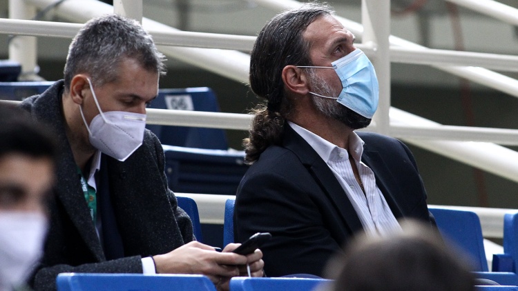 &Omicron;&iota; &laquo;&pi;&rho;ά&sigma;&iota;&nu;&epsilon;&sigmaf;&raquo; &alpha;&nu;&alpha;&mu;&nu;ή&sigma;&epsilon;&iota;&sigmaf; &tau;&omega;&nu; &Delta;&iota;&alpha;&mu;&alpha;&nu;&tau;ί&delta;&eta; &kappa;&alpha;&iota; &Alpha;&lambda;&beta;έ&rho;&tau;&eta; (vid)