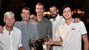 &Gamma;&iota;ό&rho;&tau;&alpha;&sigma;&alpha;&nu; &tau;&omicron; &pi;&rho;&omega;&tau;ά&theta;&lambda;&eta;&mu;&alpha; &kappa;ά&tau;&omega; &alpha;&pi;ό &tau;&eta;&nu; &Alpha;&kappa;&rho;ό&pi;&omicron;&lambda;&eta;!
