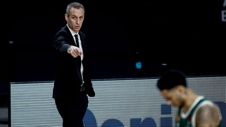 &Kappa;ά&tau;&alpha;&sigmaf;: &laquo;&Eta; &Mu;&pi;ά&gamma;&epsilon;&rho;&nu; &mu;&alpha;&sigmaf; &tau;&iota;&mu;ώ&rho;&eta;&sigma;&epsilon;&raquo;