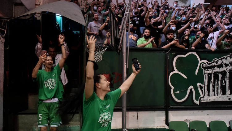 &Phi;&iota;&lambda;&iota;&kappa;ό &mu;&epsilon; &Pi;&rho;&omega;&tau;έ&alpha; &kappa;&alpha;&iota; &alpha;&pi;&omicron;&nu;&omicron;&mu;ή &kappa;&omicron;ύ&pi;&alpha;&sigmaf; &sigma;&tau;&iota;&sigmaf; 8 &Sigma;&epsilon;&pi;&tau;έ&mu;&beta;&rho;&eta;